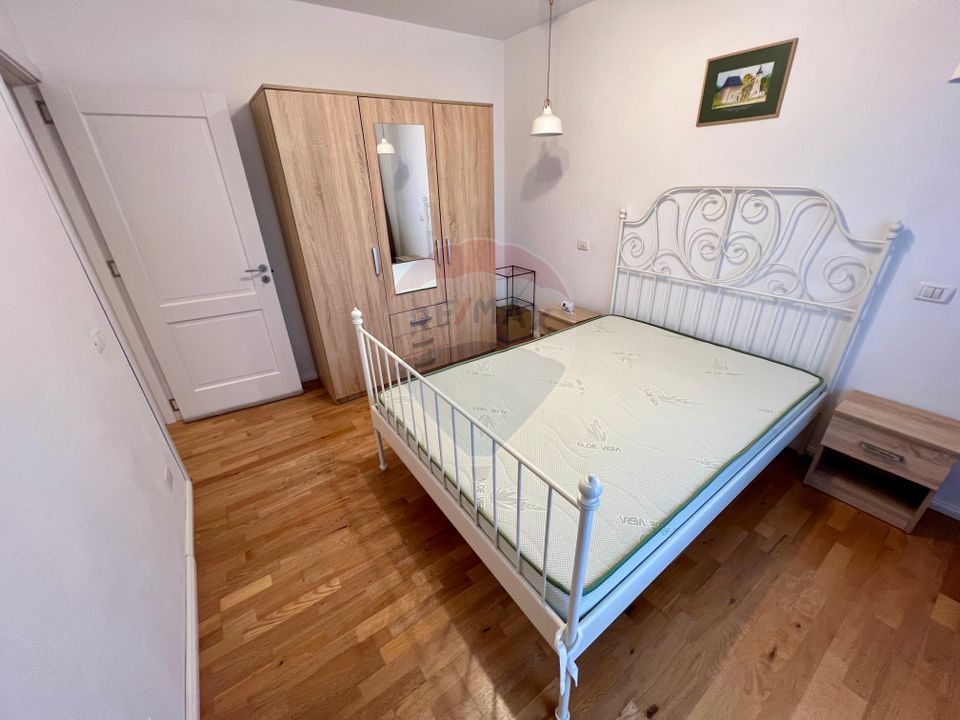 Apartament de vanzare cu 3 camere