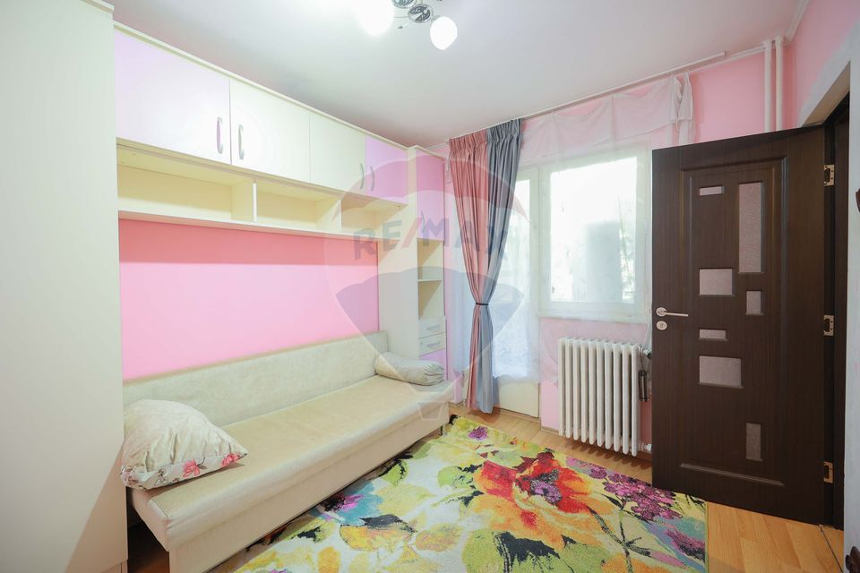3 room Apartment for sale, Valenta area
