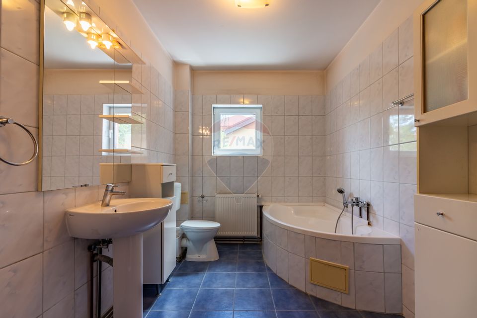 Casă / Vilă în Pipera