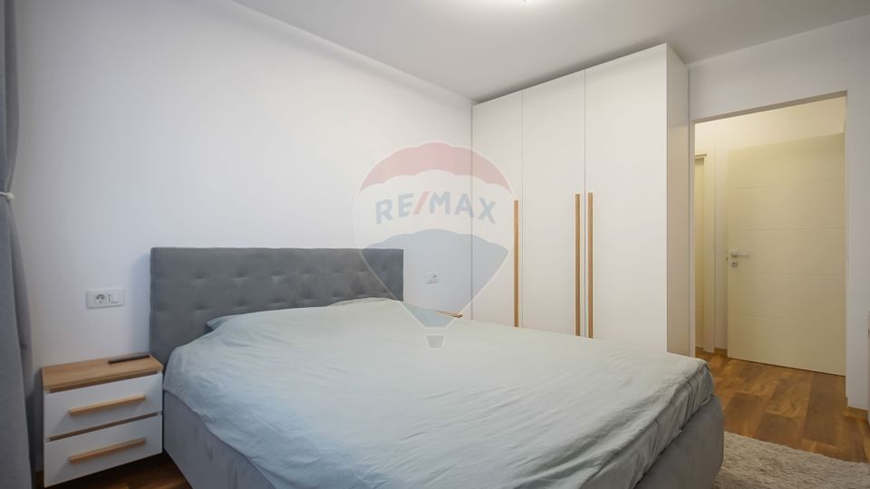 3 room Apartment for sale, Tractorul area