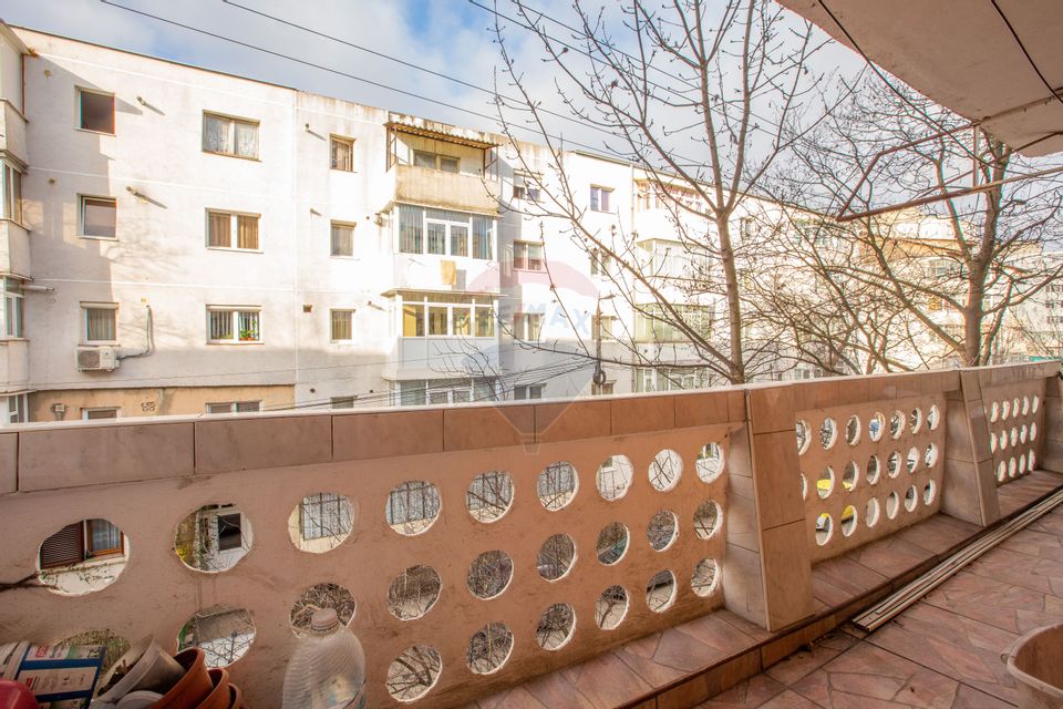 3 room Apartment for rent, Narcisa area
