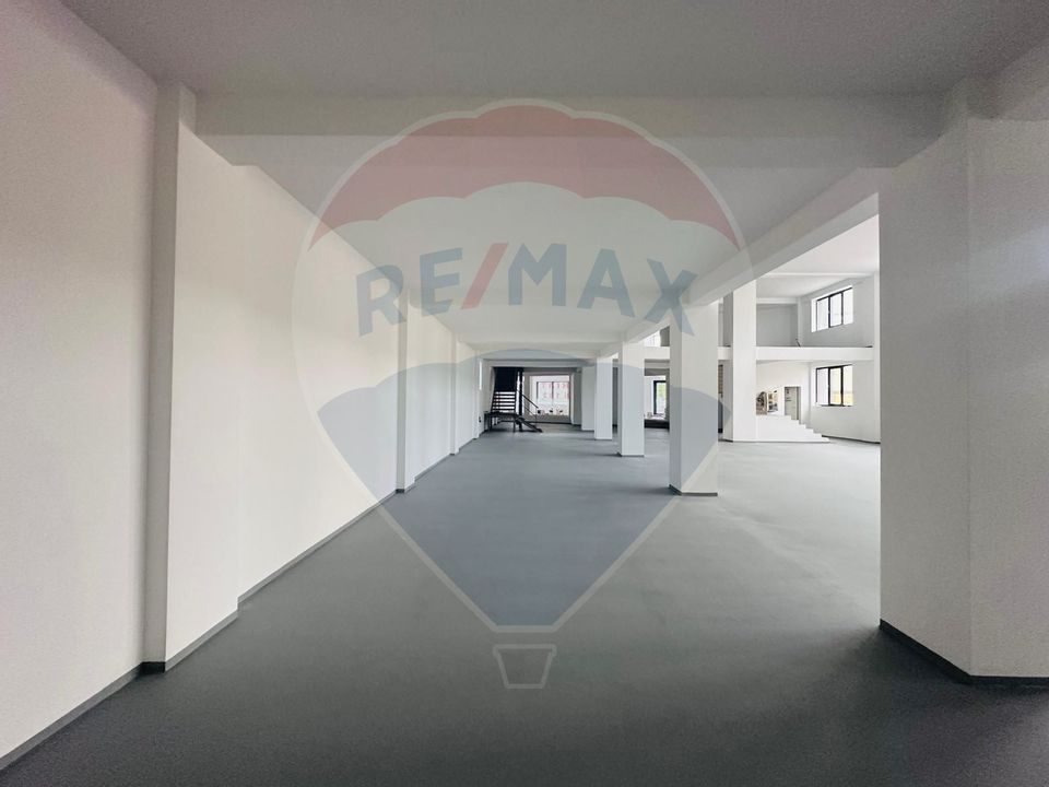 DE INCHIRIAT Spațiu comercial/showroom | 975 mp | Otopeni