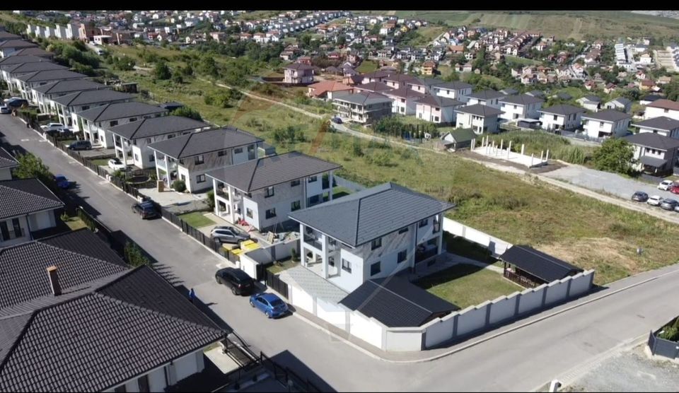 Casă de închiriat, Dezmir, Comision 0%