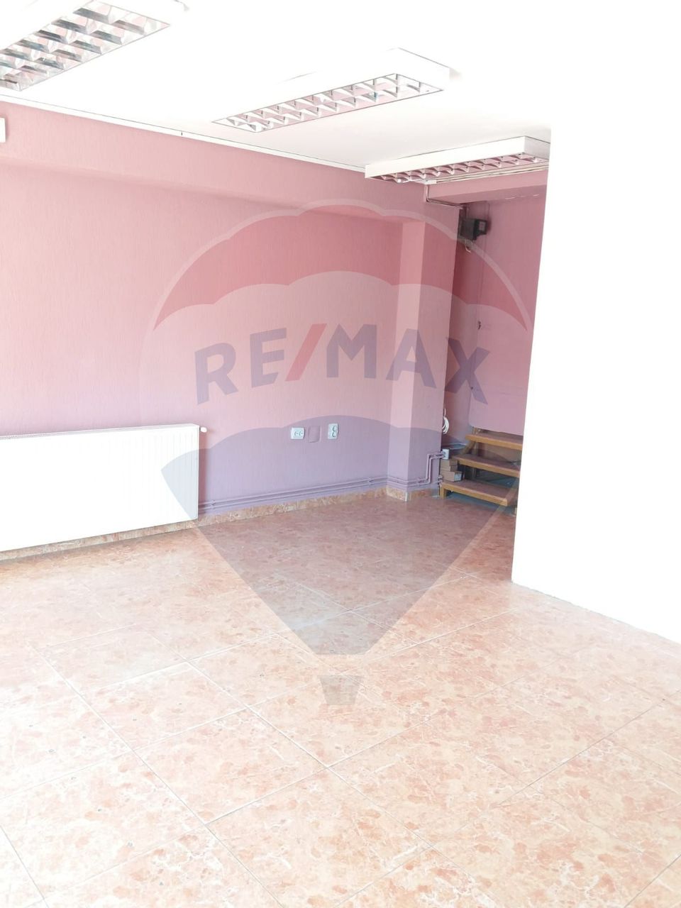 120sq.m Commercial Space for rent, Garii area