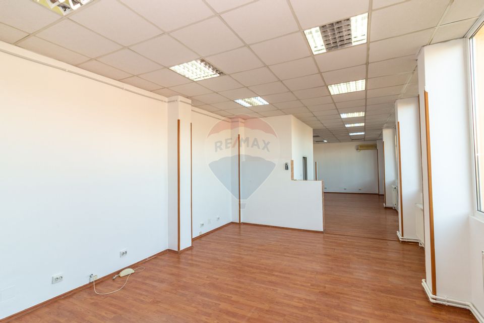 Commercial-office 200sqm Colentina Motodrom - clinic, offices