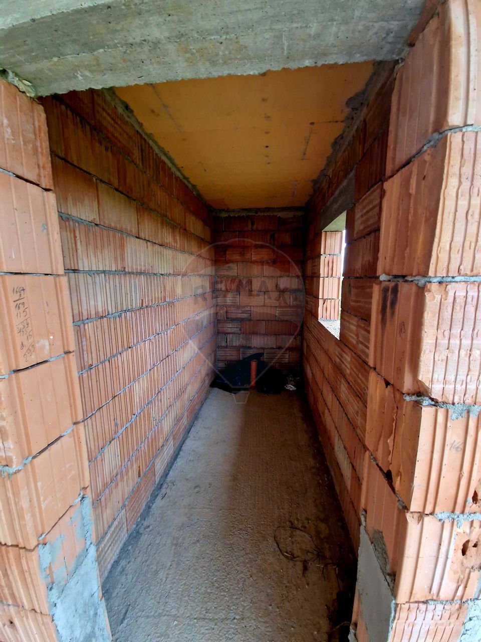 Casă Nouă cu Teren Generos – Borlești, Neamț