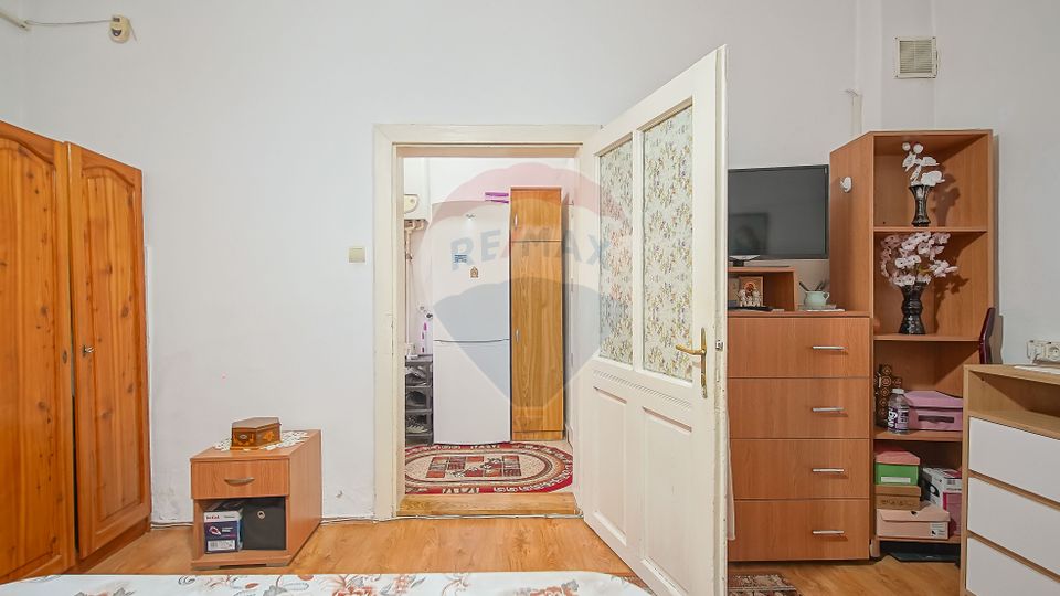 3 room House / Villa for sale, Brasovul Vechi area