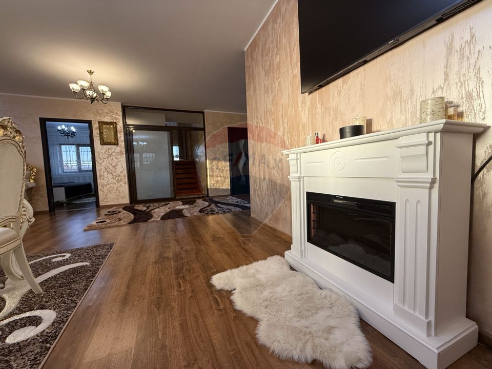 5 room House / Villa for sale