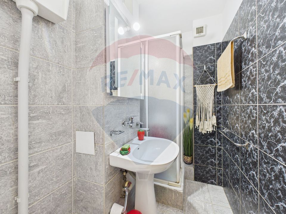 Apartament deosebit de 4 camere zona Decebal - Piata Alba Iulia