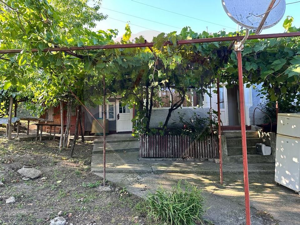 4 room House / Villa for sale