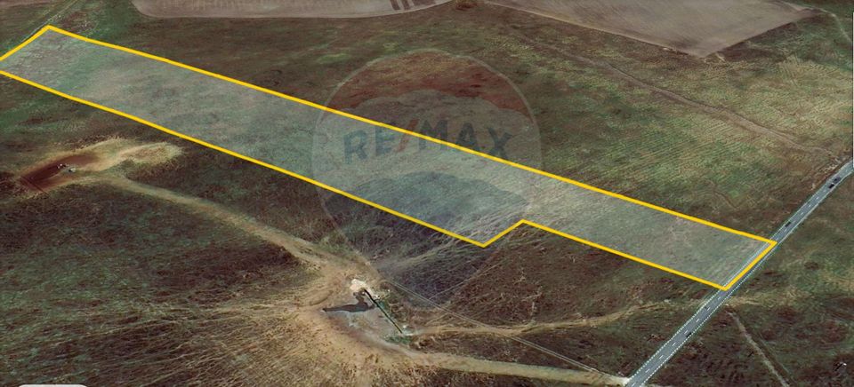 Teren agricol 5 ha, extravilan, 52 m deschidere la șosea