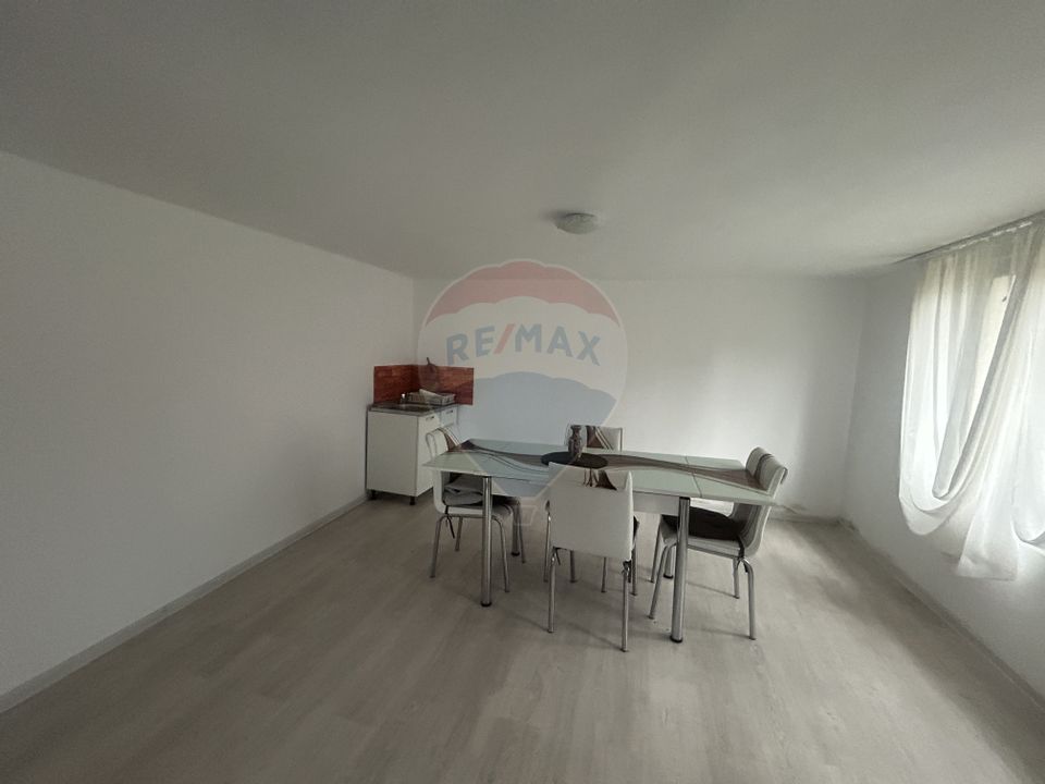 4 room House / Villa for sale