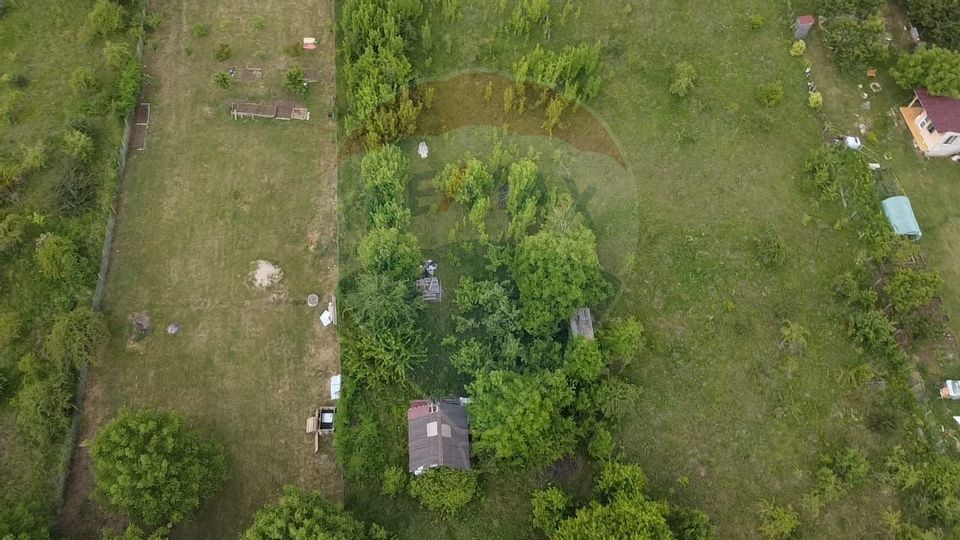 Teren de aprox 900 mp de vanzare in Salicea, Comision 0%