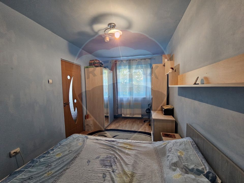 Apartament cu 2 camere de închiriat