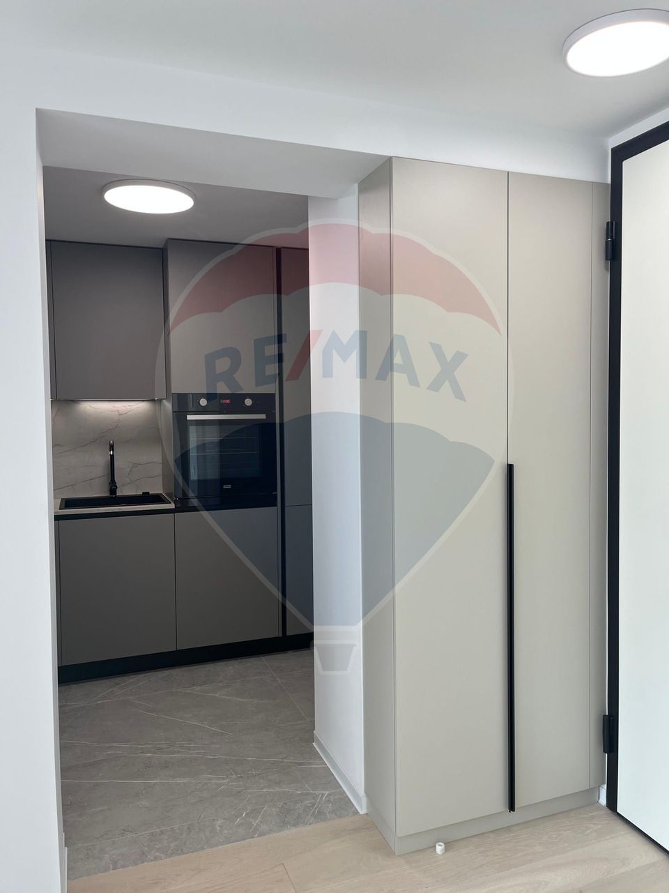 One Lake Club | Apartament nou | Living mobilabil la cerere