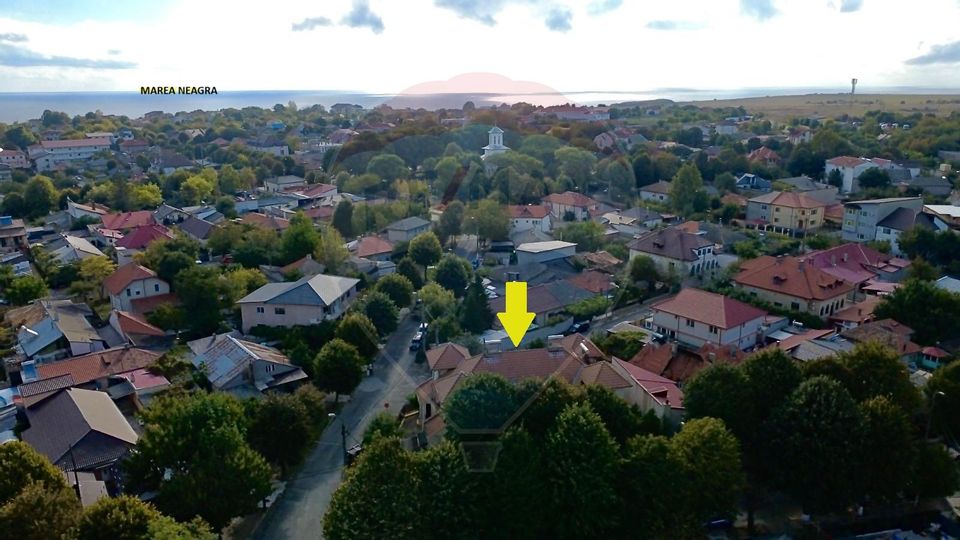 Casa / Pensiune cu 12 camere de vânzare în zona Eforie Sud Constanta