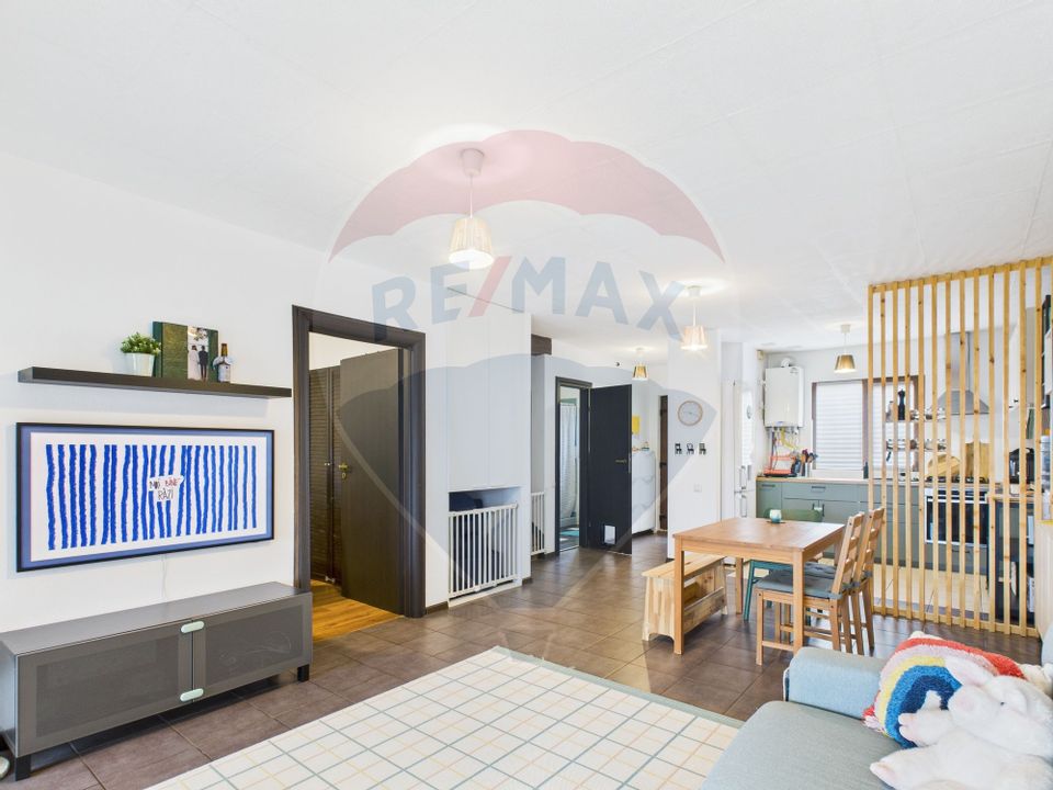 Casa / Vila cu 4 camere Darza, Crevedia