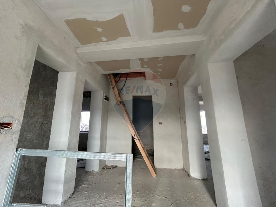 Casă / Vilă cu 4 camere de vânzare