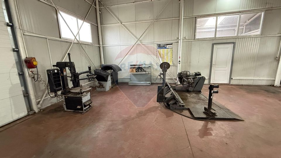 Service camioane și auto Șoseaua Surăii hală 400 mp