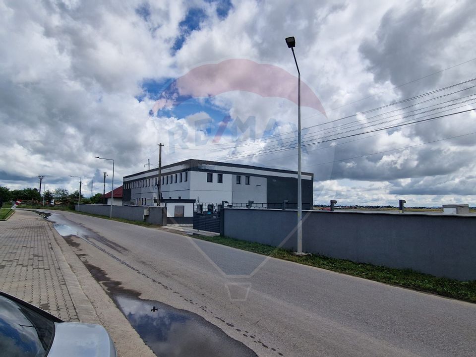 1,800sq.m Industrial Space for sale, Sud-Vest area