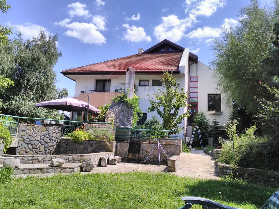 7 room House / Villa for sale