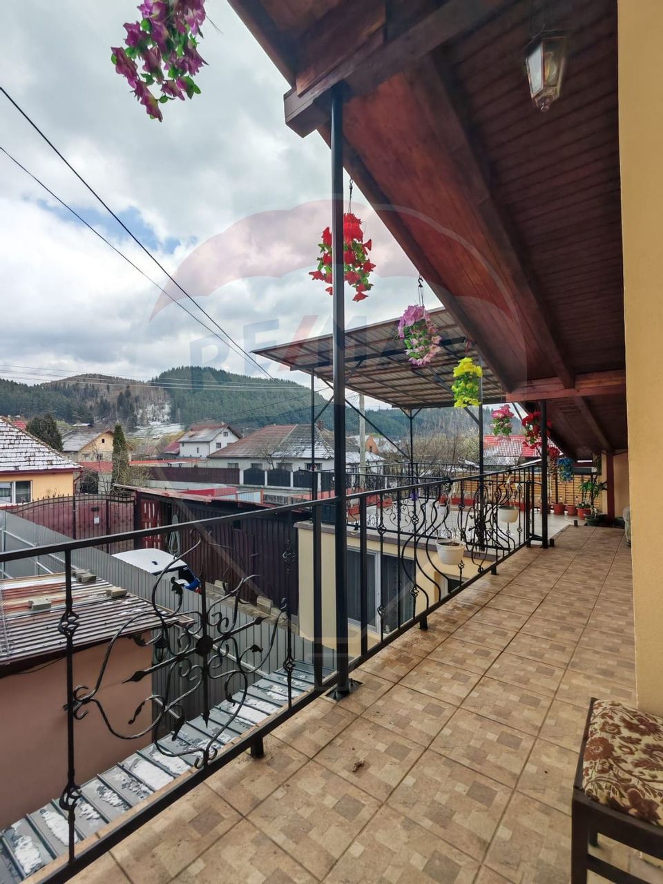 Casă / Vilă oportunitate cu 5 camere priveliste frumoasa