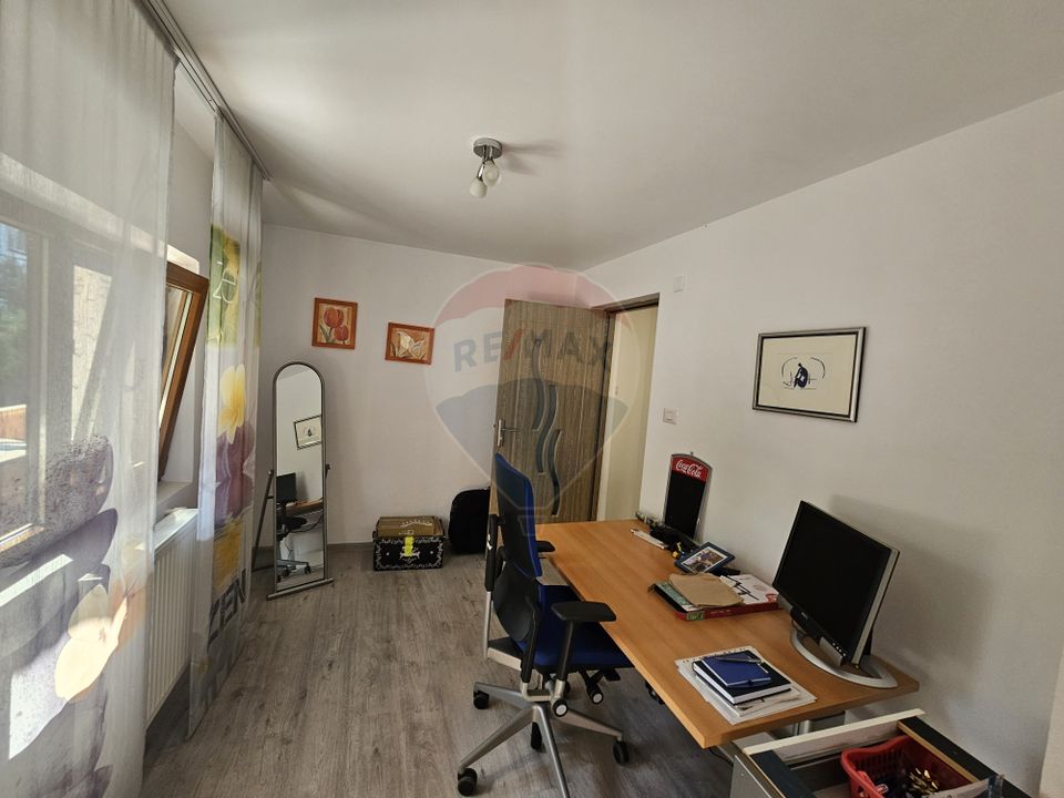 7 room House / Villa for sale