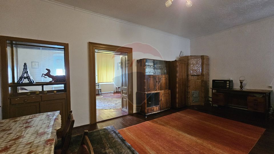 7 room House / Villa for sale