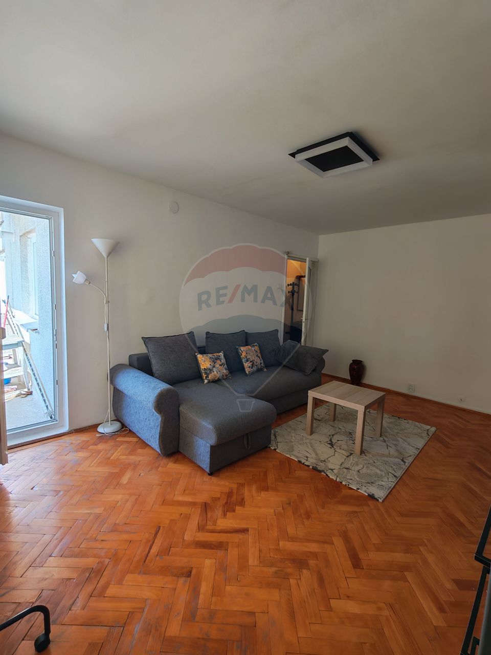 2 room Apartment for rent, Garii area