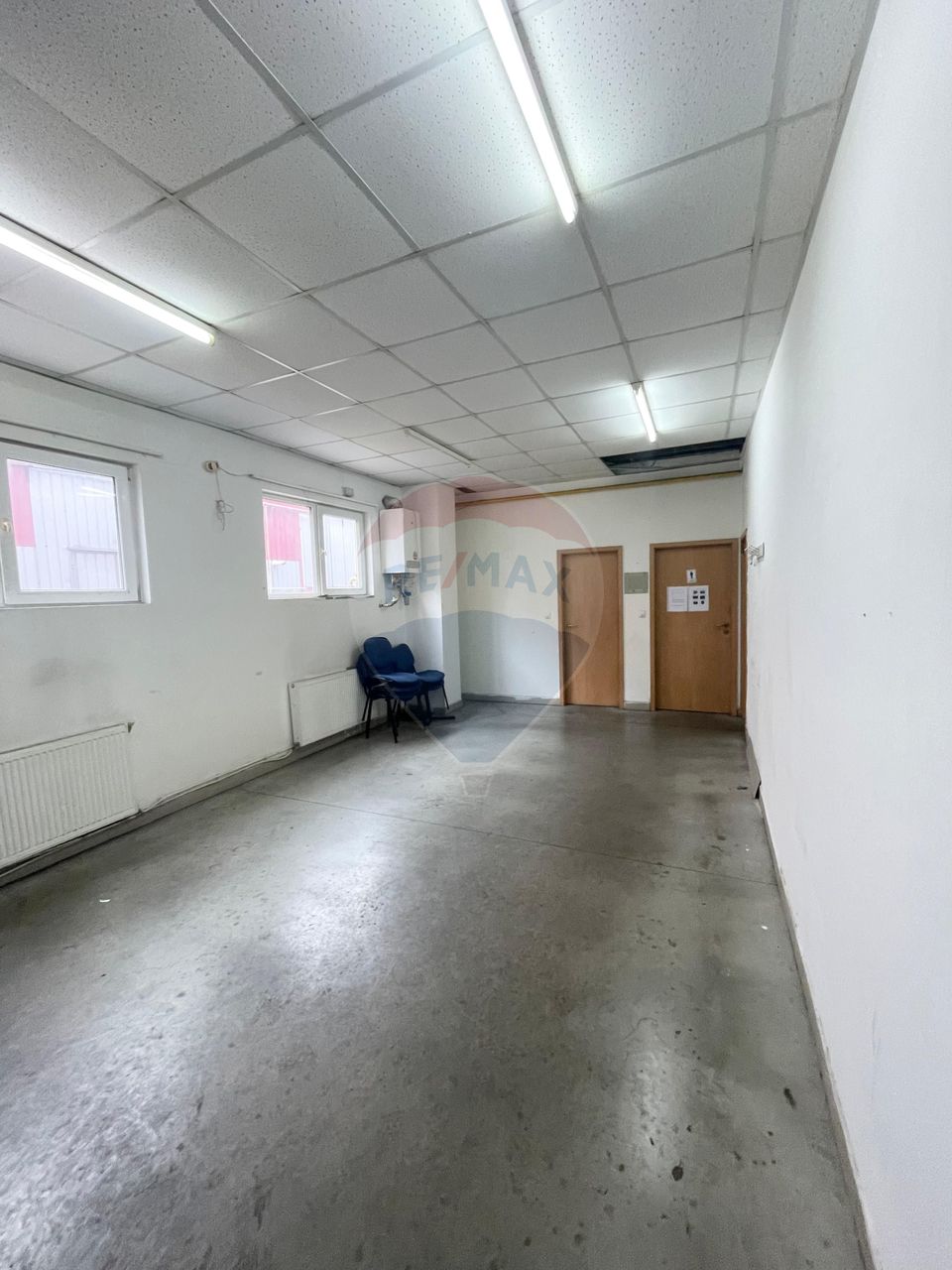 596sq.m Industrial Space for rent, UTA area