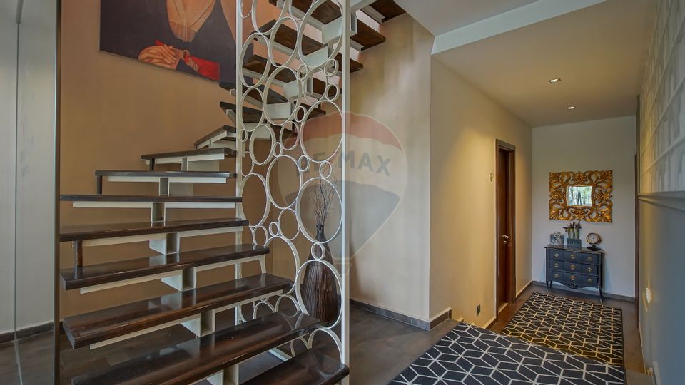 Proprietate de vânzare – Clădire premium pe drumul spre Poiana Brașov