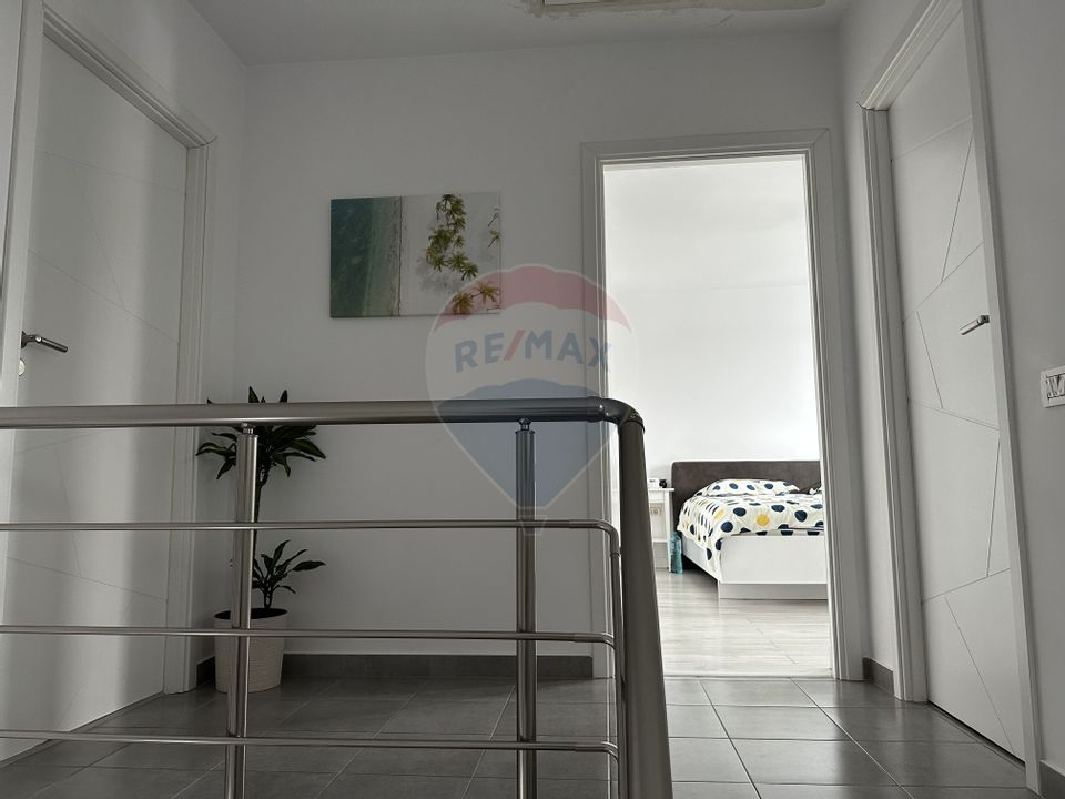 Casă / Vilă Duplex | 4 camere | Vânzare | Domnești |