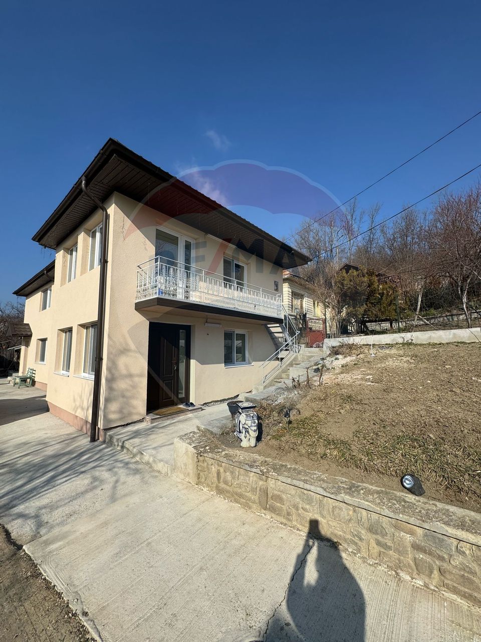 6 room House / Villa for sale