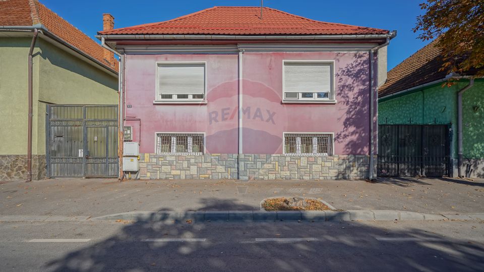 7 room House / Villa for sale, Aurel Vlaicu area