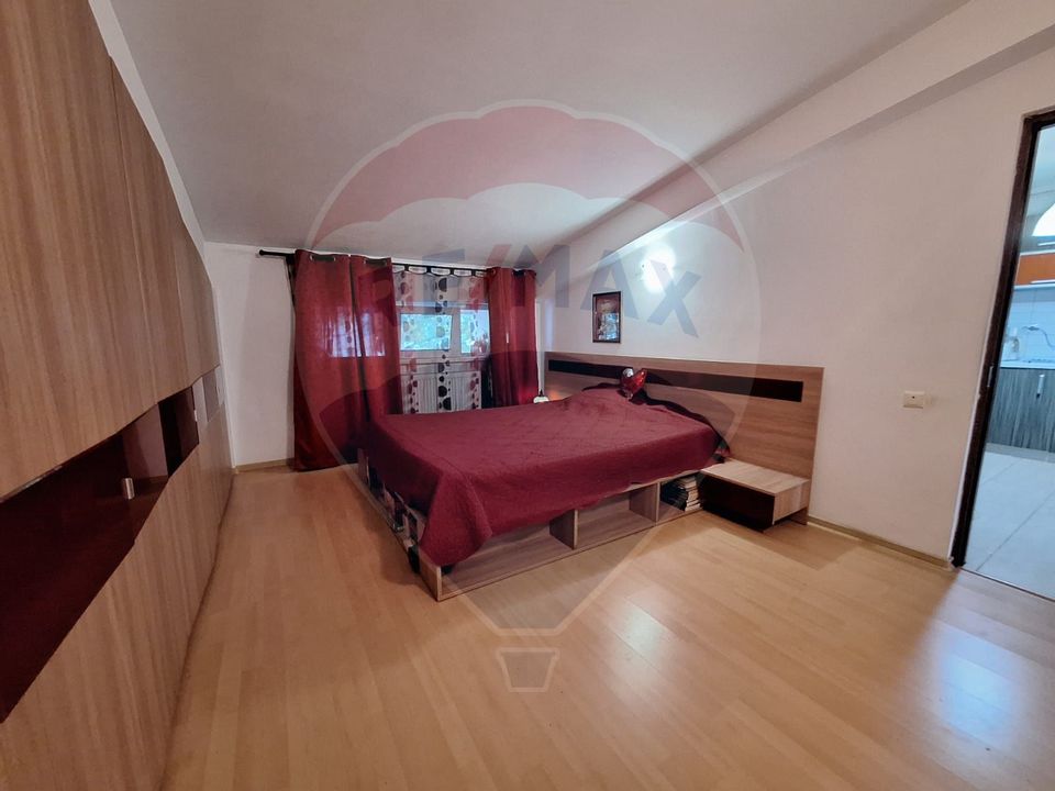 Apartament cu 3 camere de vanzare in Constanta -Km5