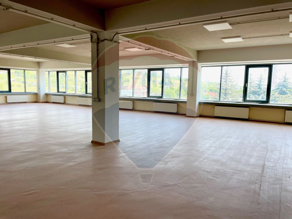 220sq.m Office Space for rent, Industrial area