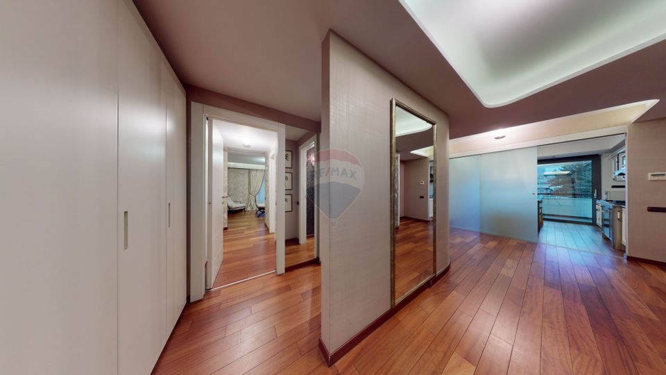 De inchiriat | Apartament 4 camere | Terasa 55 mp | Primaverii