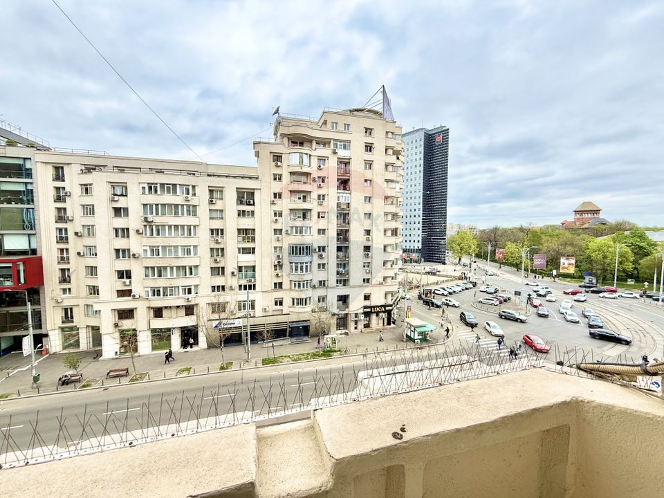 For Sale | Commercial office space compartmentalized | Pta Victoriei