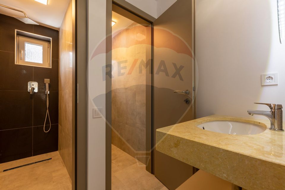 120sq.m Special Property for rent