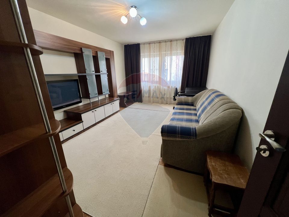 Apartament cu 2 camere de închiriat în zona Hipodrom 3