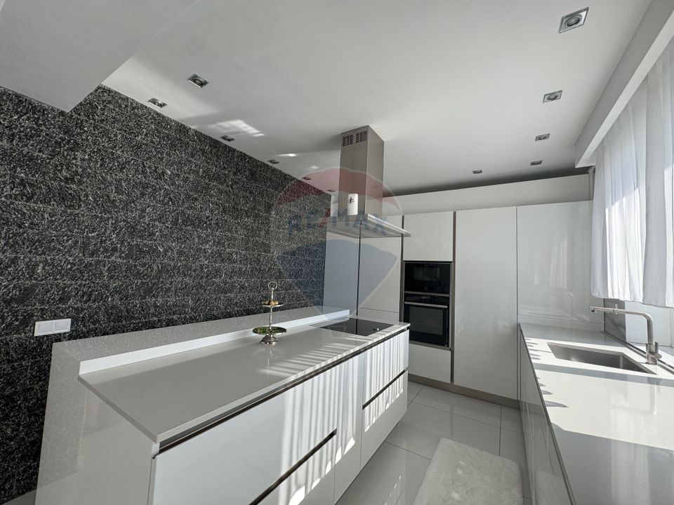 4 room Apartment for sale, Central area