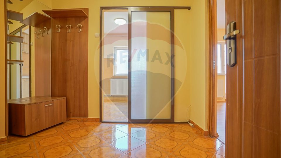 COMISION 0%!  Apartament 2 camere, str. 1 dec.1918, et.1/4!