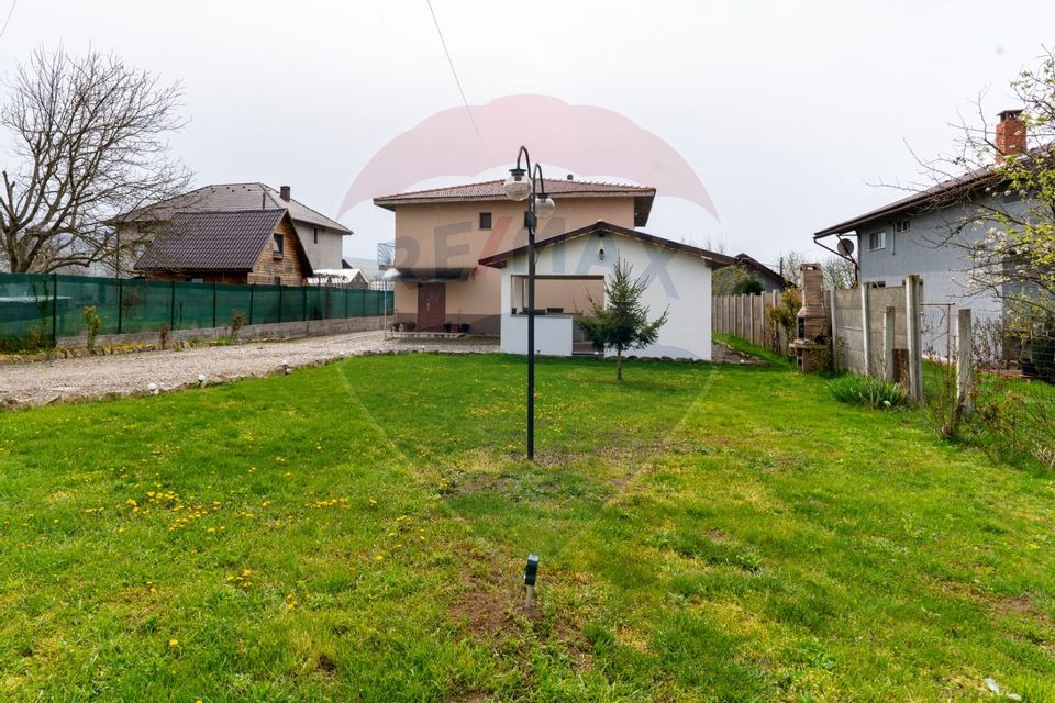 6 room House / Villa for sale