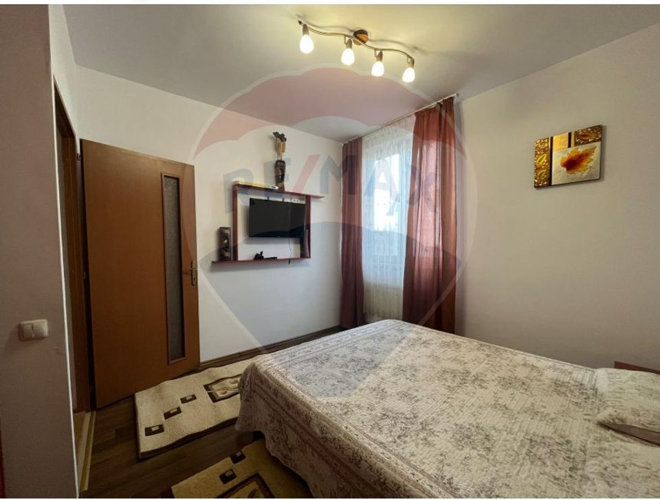 3 room Apartment for rent, Turnisor area