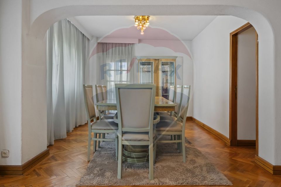 Apartament cu 5 camere de închiriat-Calea 13 septembrie.