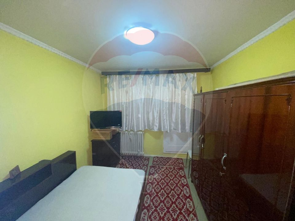 Apartament cu 3 camere de închiriat în zona Rahova