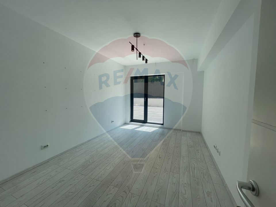 Apartament 3 camere cu gradina Pipera