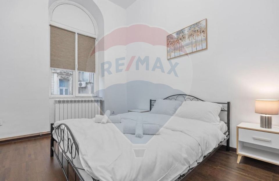 Apartament cu 2 camere de vânzare în zona Ultracentral