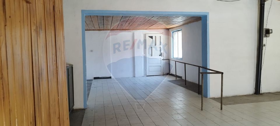 400sq.m Commercial Space for sale, Sud-Vest area