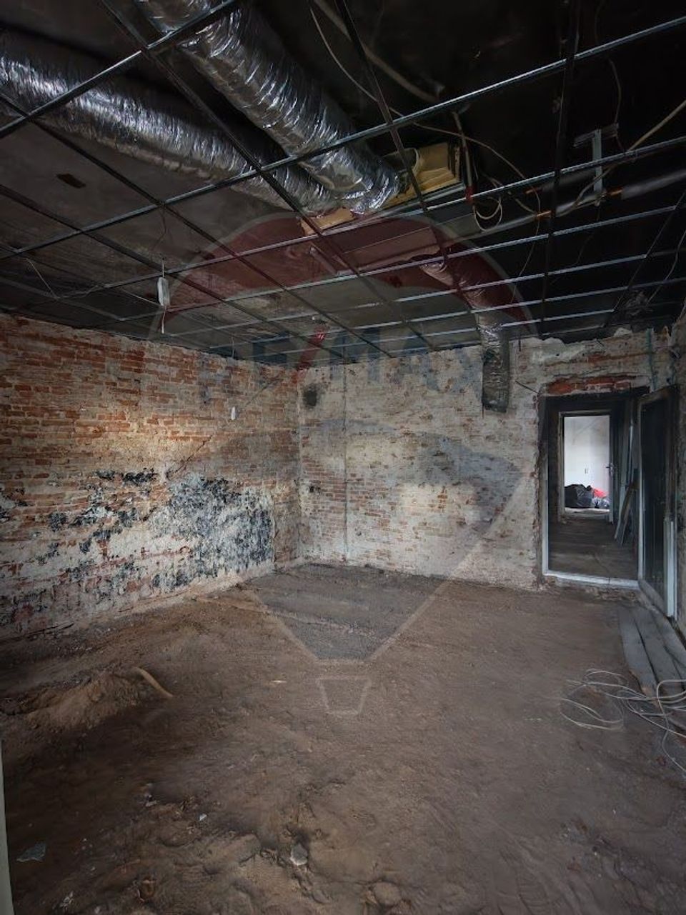 350sq.m Office Space for rent, Ultracentral area